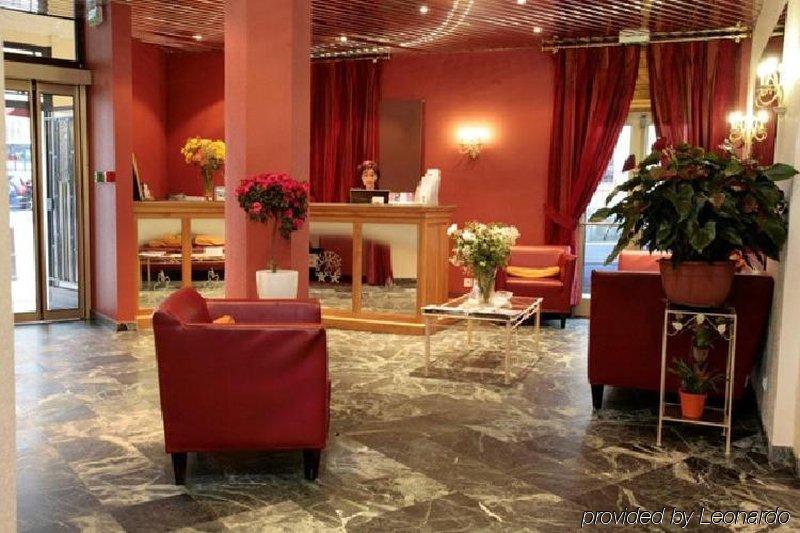 Hotel Charlemagne Neuilly-sur-Seine Interior photo